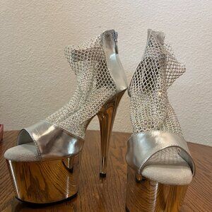 Pleaser ADORE-756RM Size 10